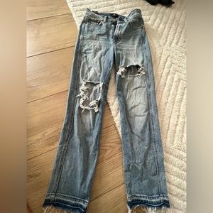 7 for all mankind high waisted distressed cropped straight Jean